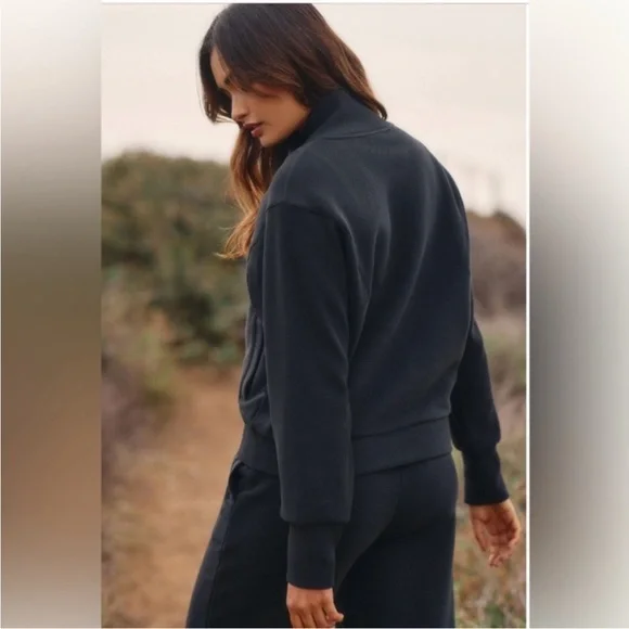 VARLEY ALIA ZIPPED SWEATER BOMBER JACKET SIZE MEDIUM - Picture 2 of 9